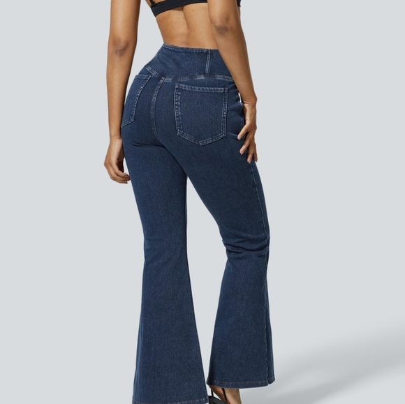 NWT!! Flared Denim High Crossover Waist Pockets Stretch Halara - Picture 2 of 6